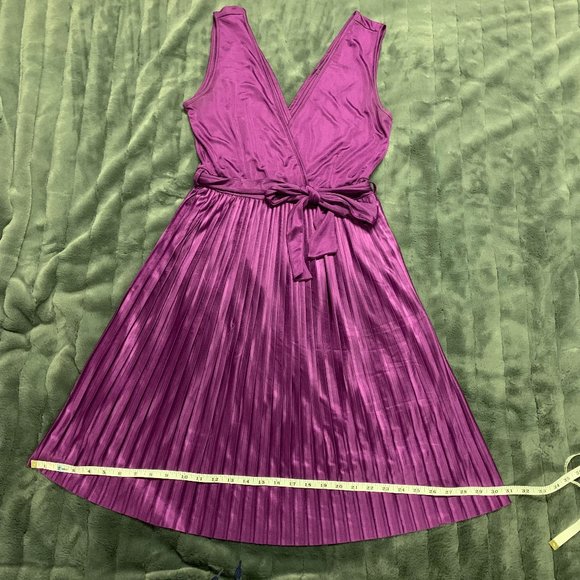 Perfect in Purple!! - Picture 4 of 6